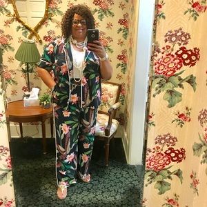 Eloquii 2pc pajamas top size 18/ pants size 16